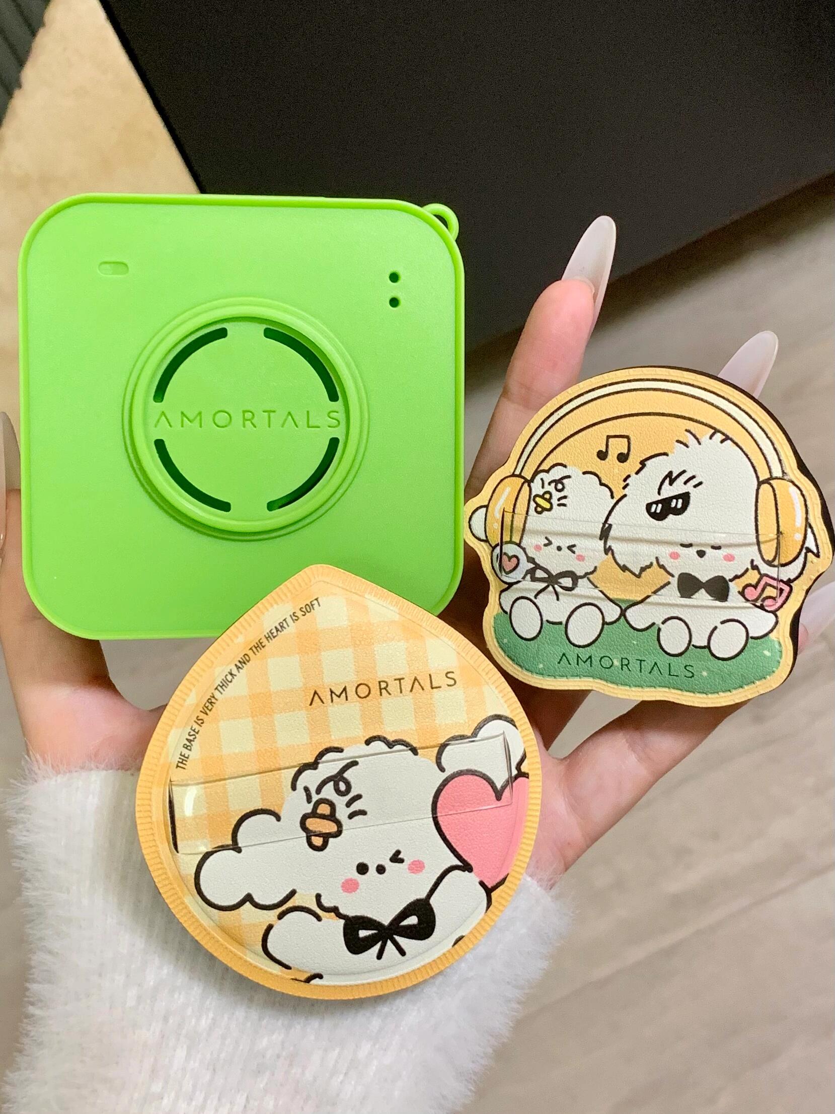 AMORTALS Doggy Hug Series Powder Puff Set 尔木萄狗狗抱抱系列粉扑套盒