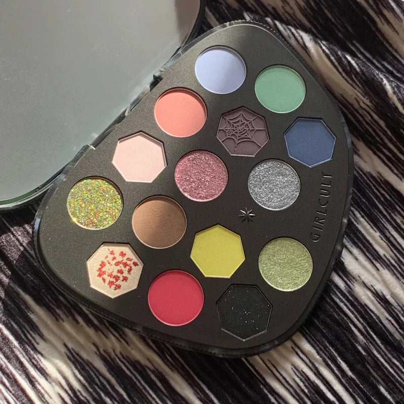 Girlcult 15-Color Eyeshadow Palette 11g 构奇15色眼影盘