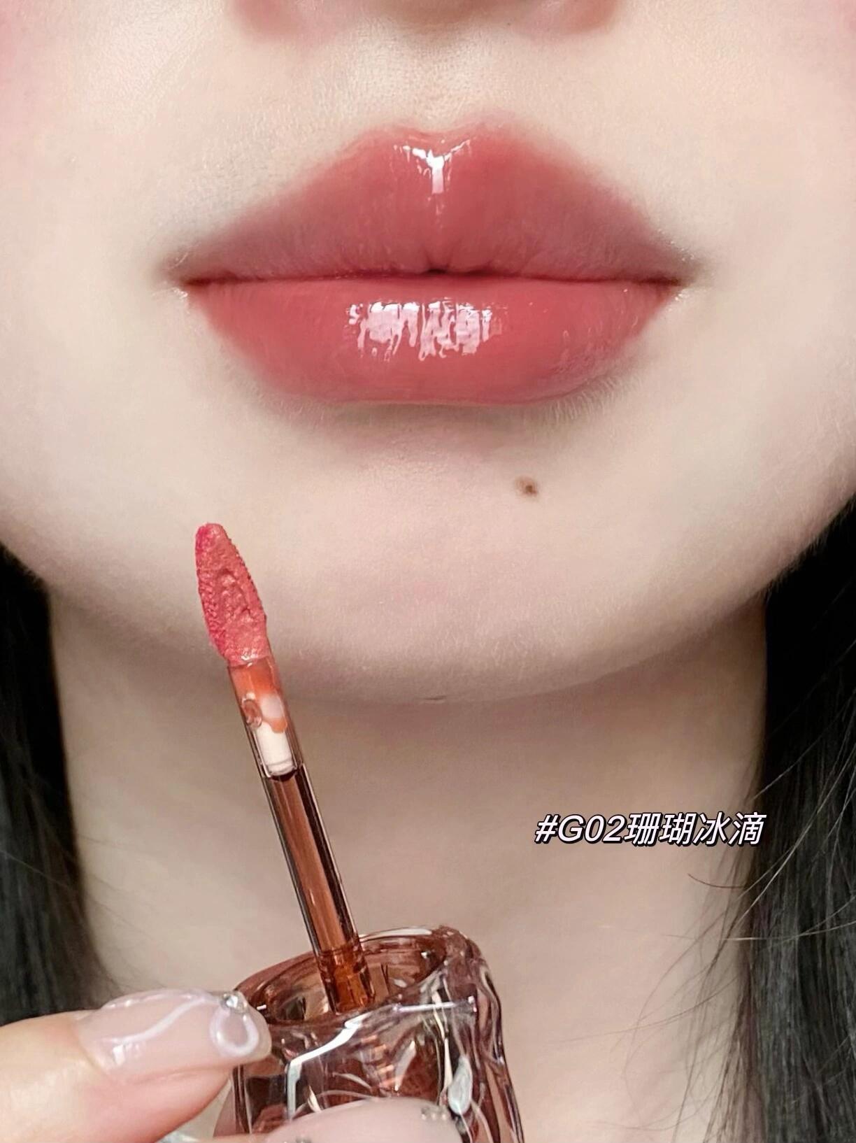 Mistine Thai Milk Coffee Color-Locking Lip Glaze 2.9g 蜜丝婷泰式奶咖锁色唇冻