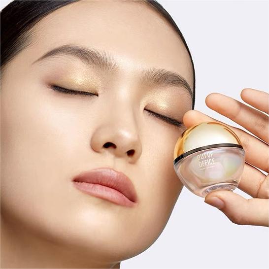 Out of Office Transparent Eggshell Water Gel Cream Foundation 12g OOO透亮蛋肌水凝粉霜粉底液