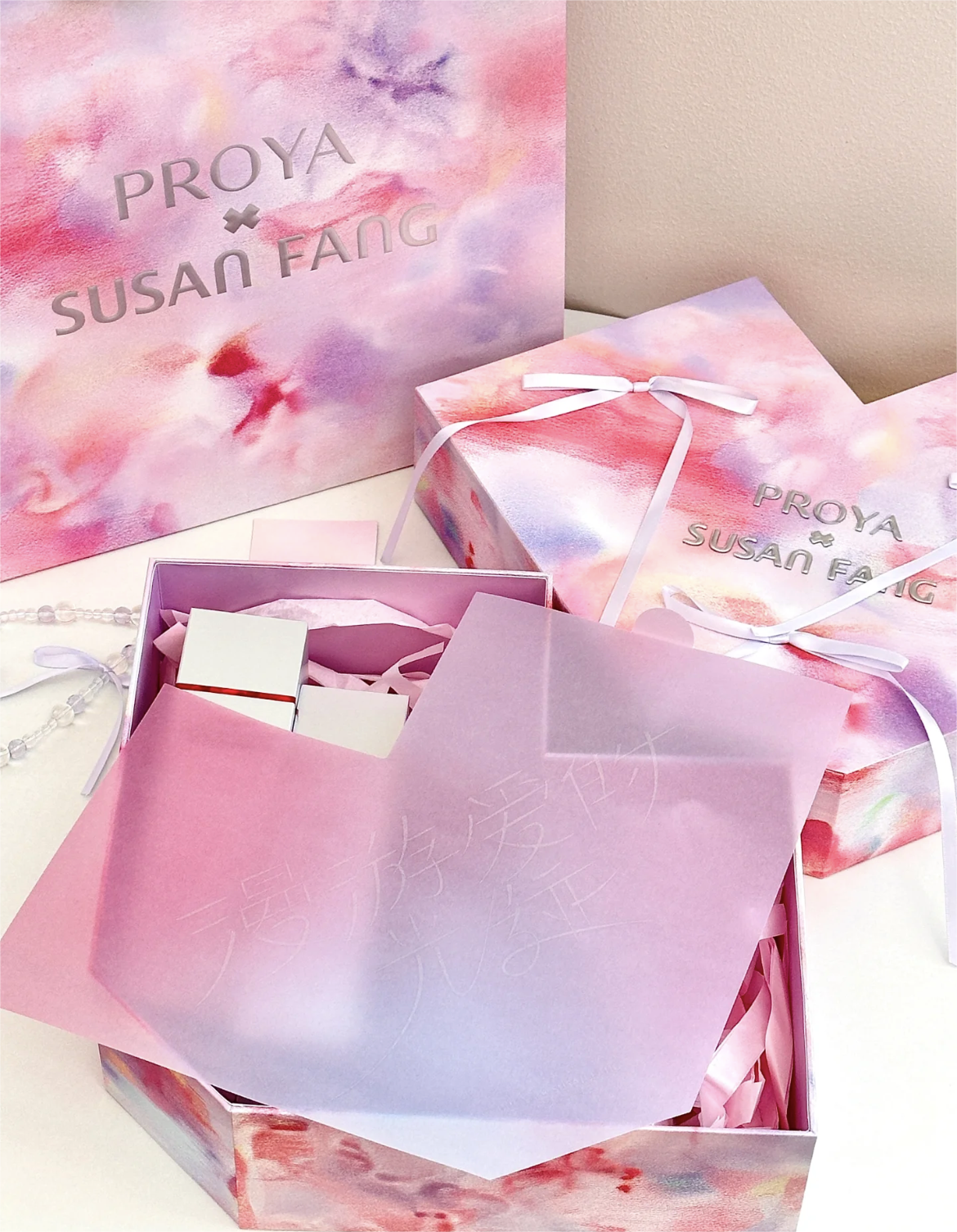 Proya QiXi Limited Edition SUSAN FANG Co-Branded Day-Night Anti Aging Gift Set 珀莱雅七夕限定SUSAN FANG联名早C晚A礼盒