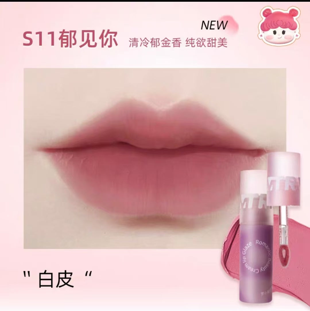 ROMANTIC BEAUTY Creamy Lip Glaze 3g 罗小曼奶霜唇釉