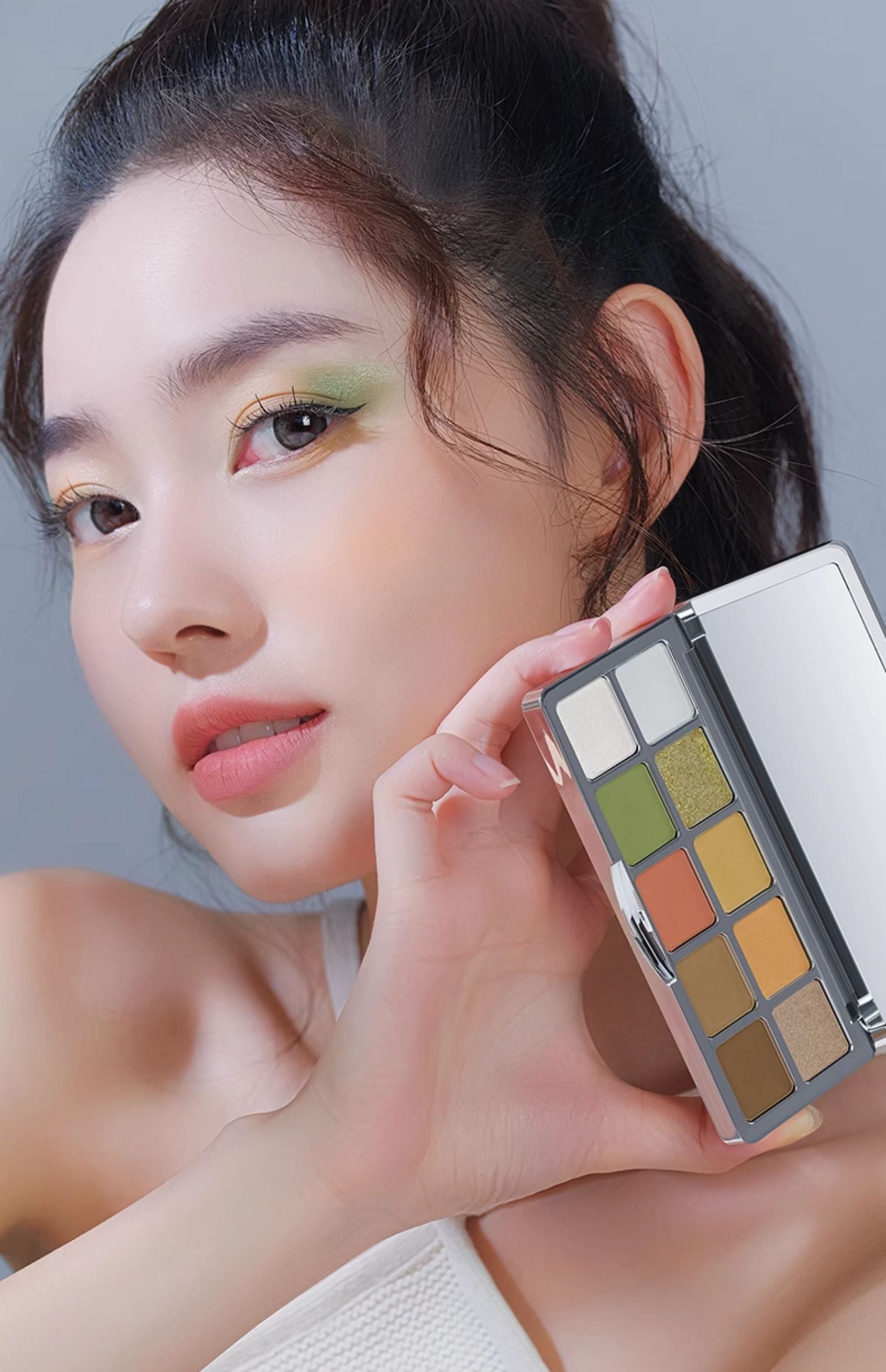 SHEDELLA Checkerboard Series Ten Colors Eyeshadow Palette 10g 诗蒂娅棋盘格十色眼影