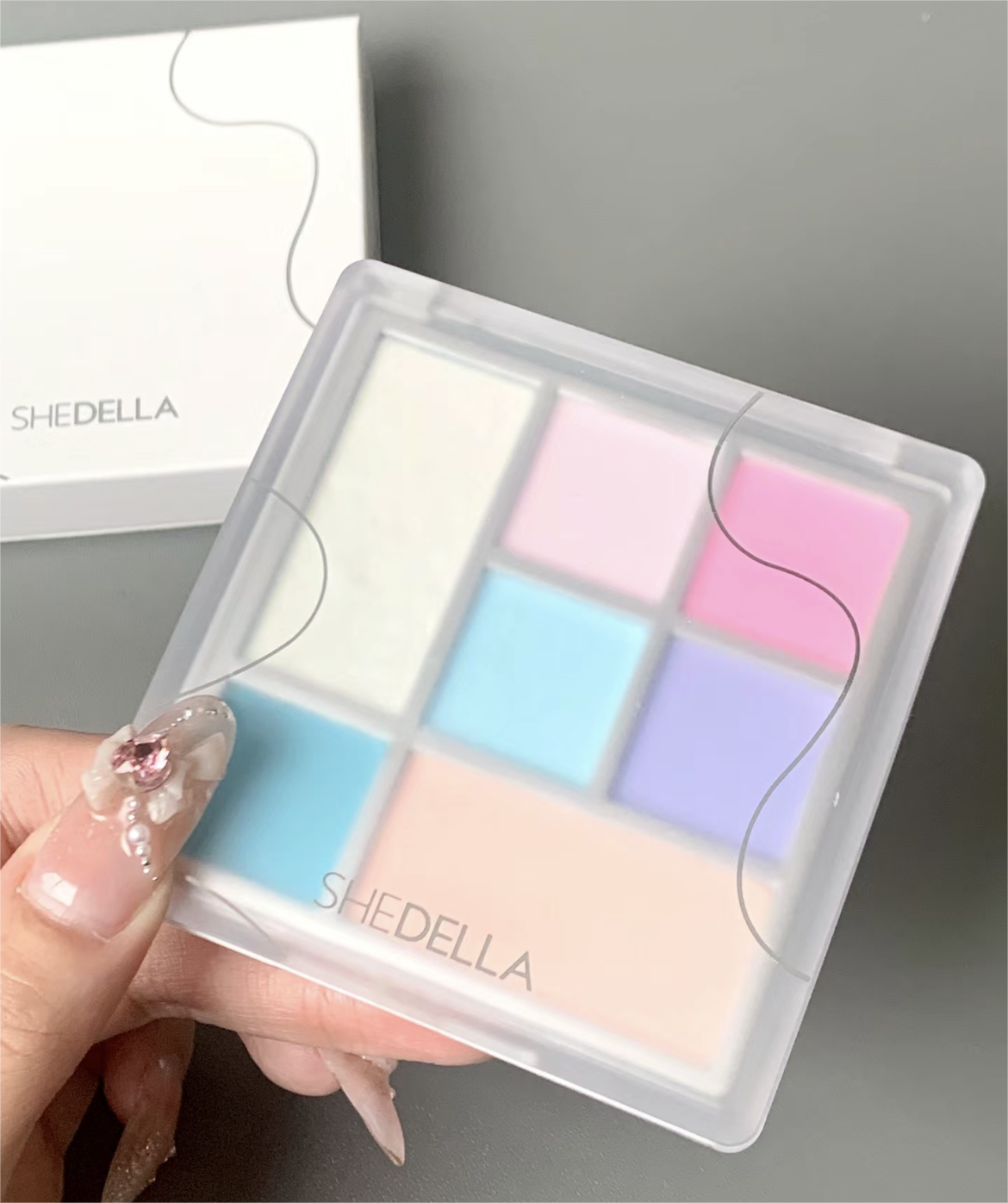 SHEDELLA Minimalist Series Seven-Color Eyeshadow Palette 9g 诗蒂娅极简系列七色眼影盘